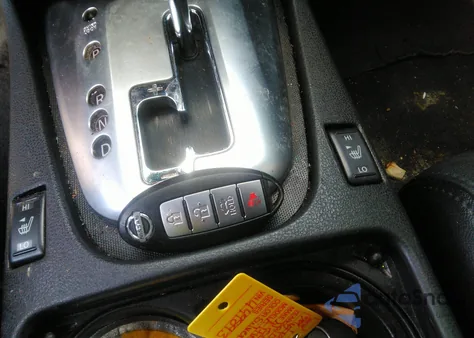 2010 Nissan Altima 2.5 S z USA, uszkodzony, nr VIN 1N4AL2APXAN449893